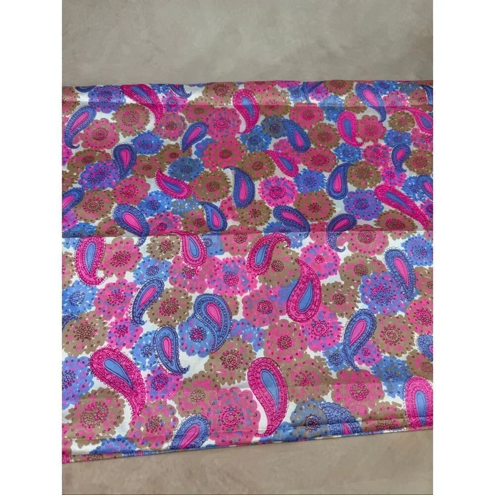 Vintage 1960s 1970s Paisley Fabric Lightweight 44x65” Mod MCM Disco Groovy